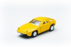 Porsche 928