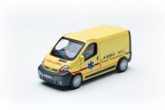 Renault Trafic dCi 100 Van AMBU 90 (Belgian Ambulance)